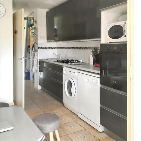 Avec Piscine Partagee A 阿格德