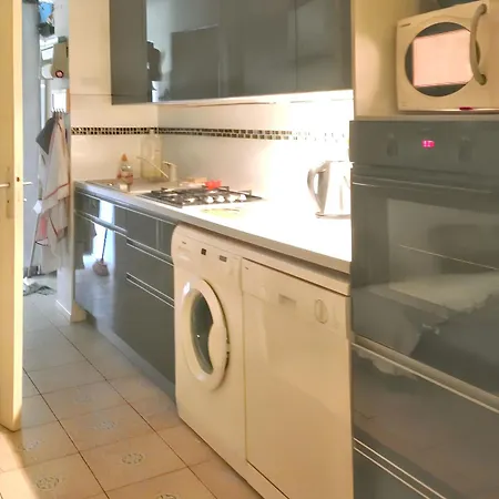 De 2 Avec Piscine Partagee Jardin Clos Et Wifi A A 2 Km De La * Agde