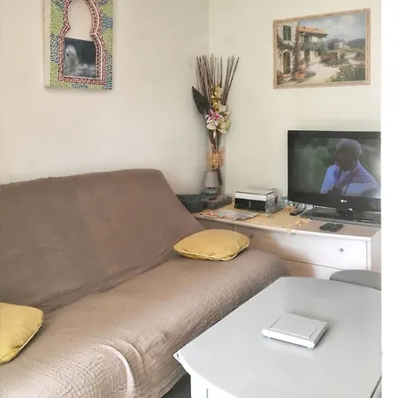 De 2 Avec Piscine Partagee Jardin Clos Et Wifi A A 2 Km De La Agde