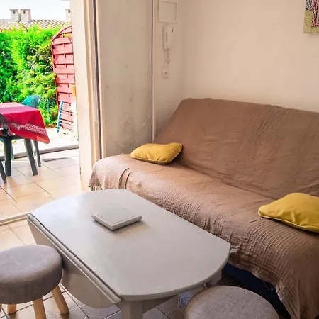 De 2 Avec Piscine Partagee Jardin Clos Et Wifi A A 2 Km De La * Agde